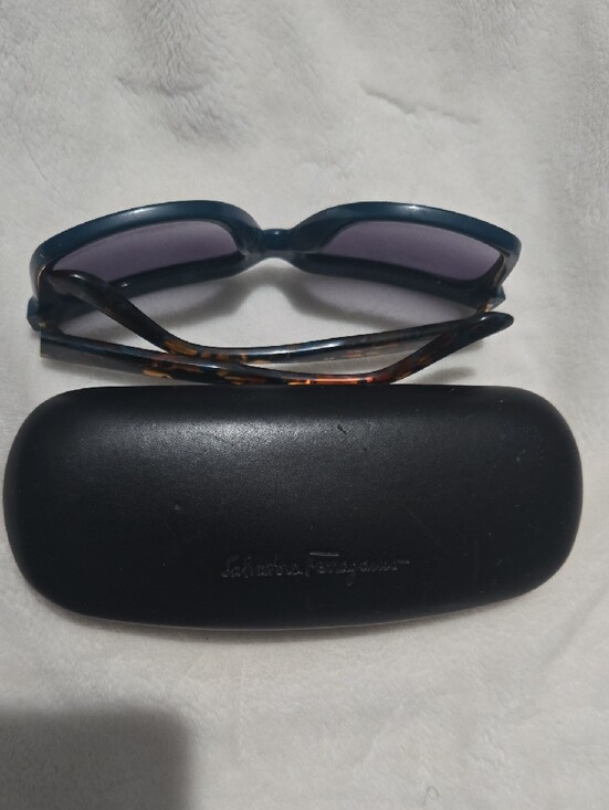 Salvatore Ferragamo Teal Square Frame Sunglasses with Gradient Lenses